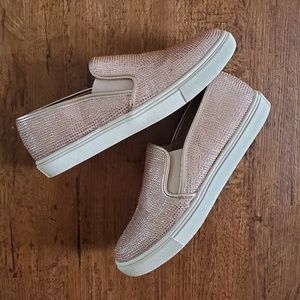 Steve Madden Slip-on Sneaker